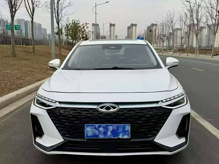 Chery Arrizo 8