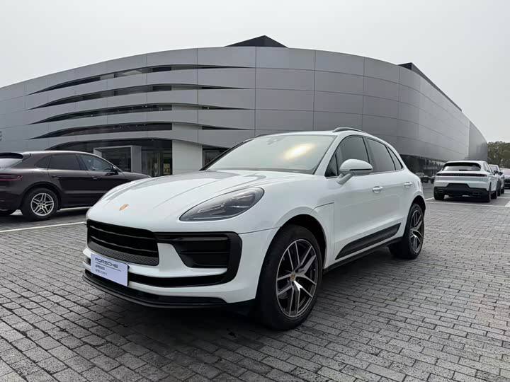 Porsche Macan (импорт)