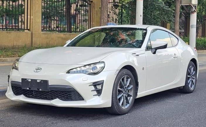 Toyota GT86 Manual Deluxe Edition