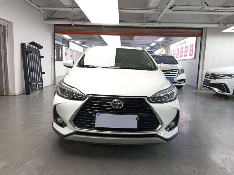Toyota Yaris L