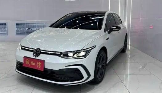 Volkswagen Golf 280TSI R-Line