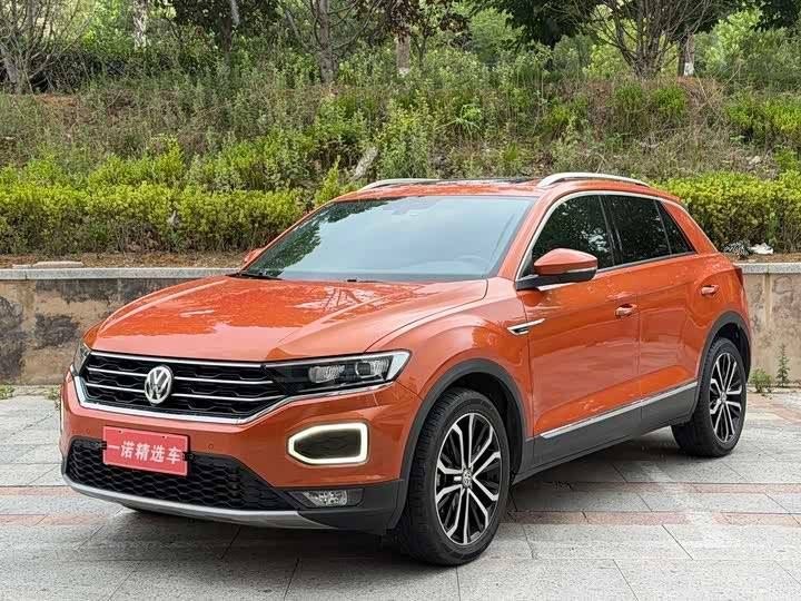 VOLKSWAGEN T-ROC