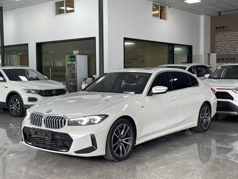 BMW 3 серии 2023 года 320Li M Sport Package