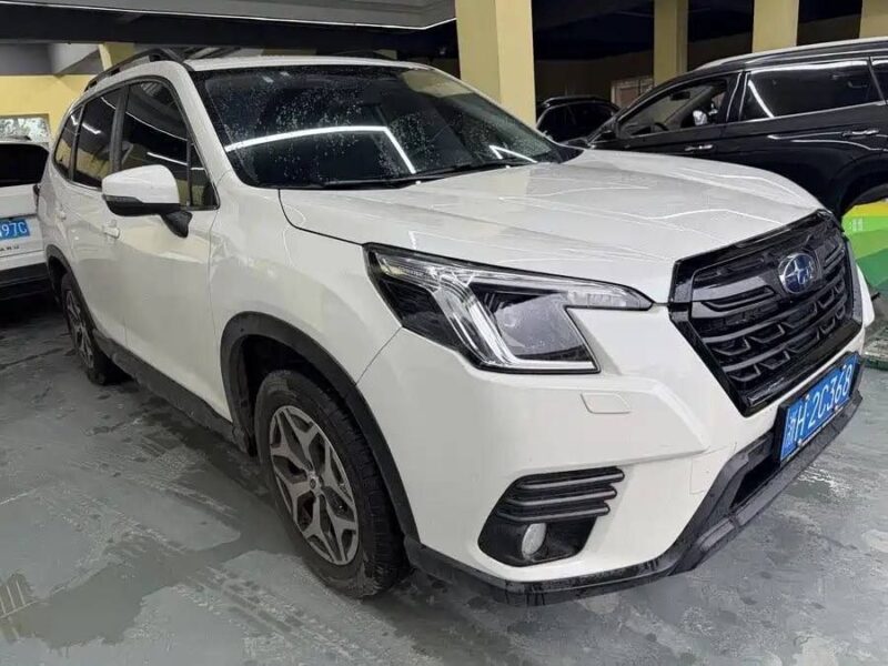 Subaru Forester 2.0i AWD Luxury Edition EyeSight